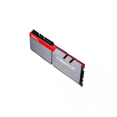 G.Skill 32 GB (2x16GB) DDR4 3600 MHz Trident Z Silver/Red (F4-3600C17D-32GTZ)