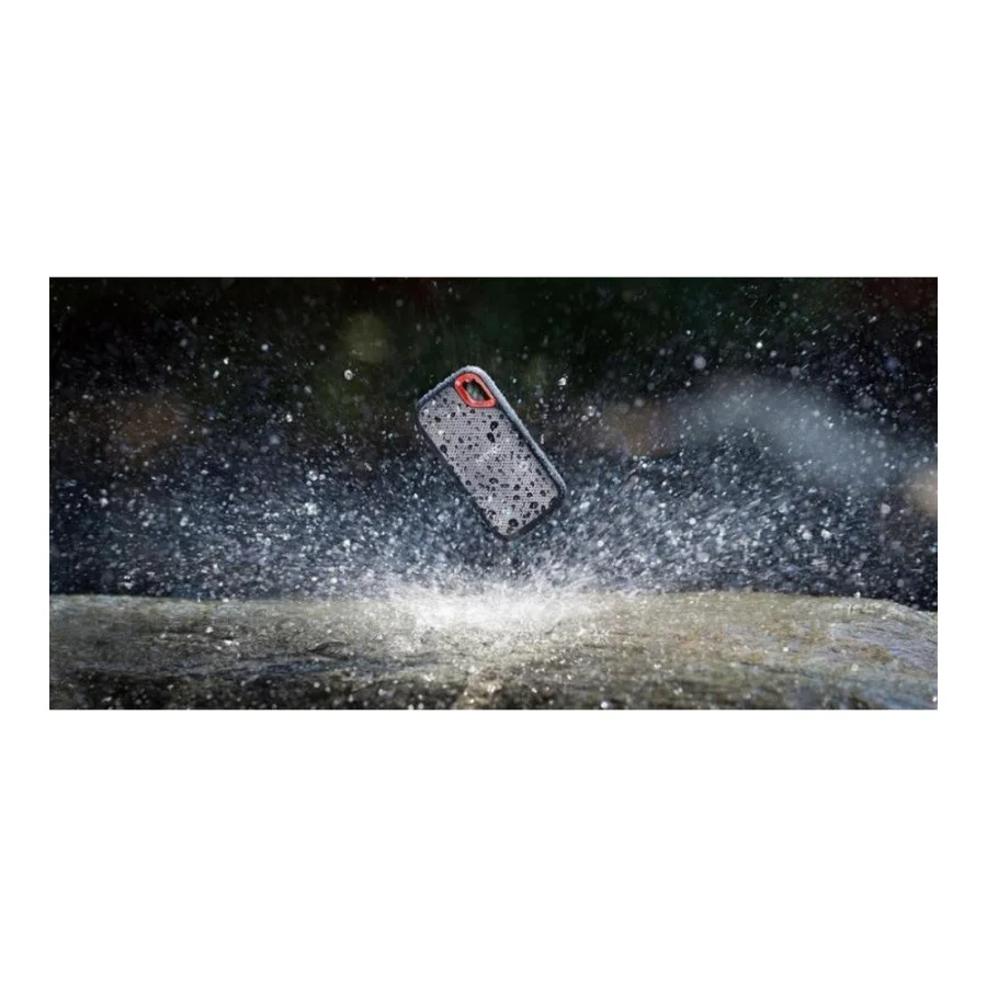 SanDisk Extreme Portable V2 2 TB (SDSSDE61-2T00-G25, SDSSDE61-2T00-G30)