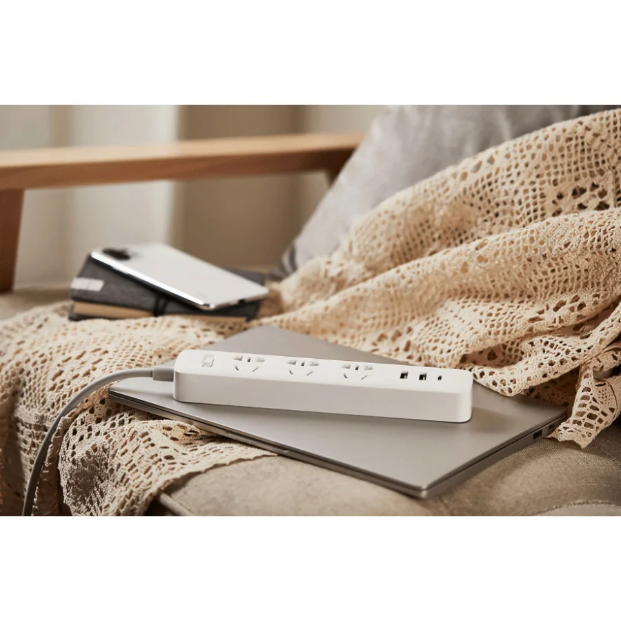 Xiaomi Mi Power Strip 20W Fast Charging 2A1C CN
