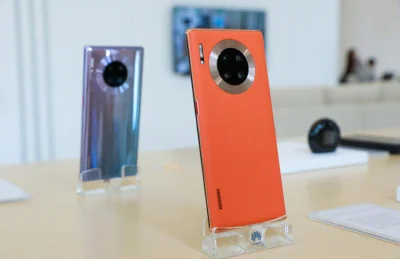 Нарешті з'явилася ДАТА ДЕБЮТУ В ЄВРОПІ HUAWEI MATE 30