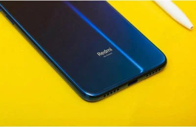 І ЗНОВУ ІНСАЙДЕРИ ПОВІДОМЛИ СЕНСАЦІЙНІ ПОДРОБИЦІ ПРО КОМПЛЕКТАЦІЮ ФЛАГМАНА REDMI З SNAPDRAGON 855