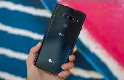 Смартфон LG V40 ThinQ   –  уникальные возможности для удачного кадра 